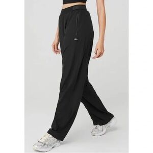 ALO Yoga Women's Black Track Pants